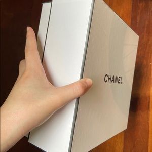 Chanel gift box